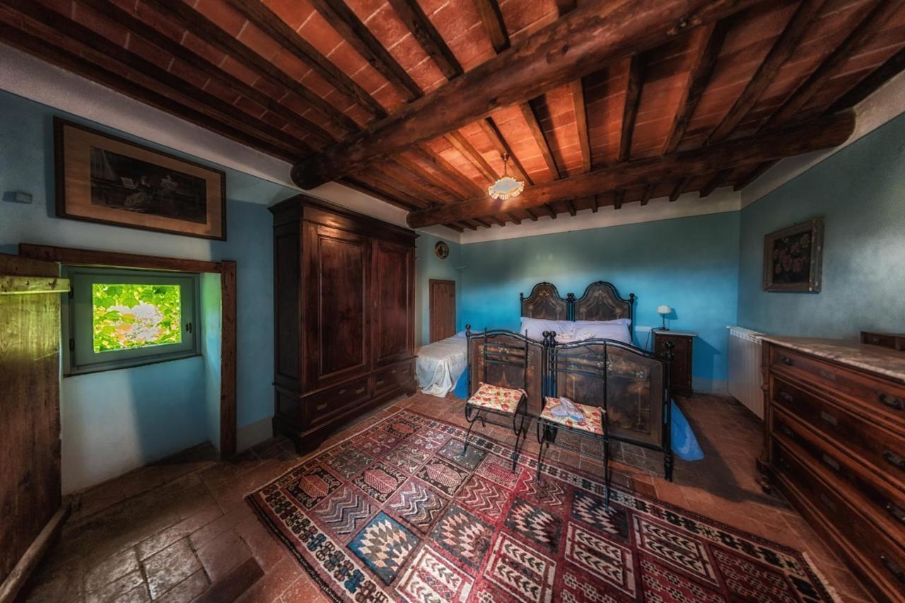 Locanda Di Santantimo Bed & Breakfast Chiassa Superiore Bagian luar foto