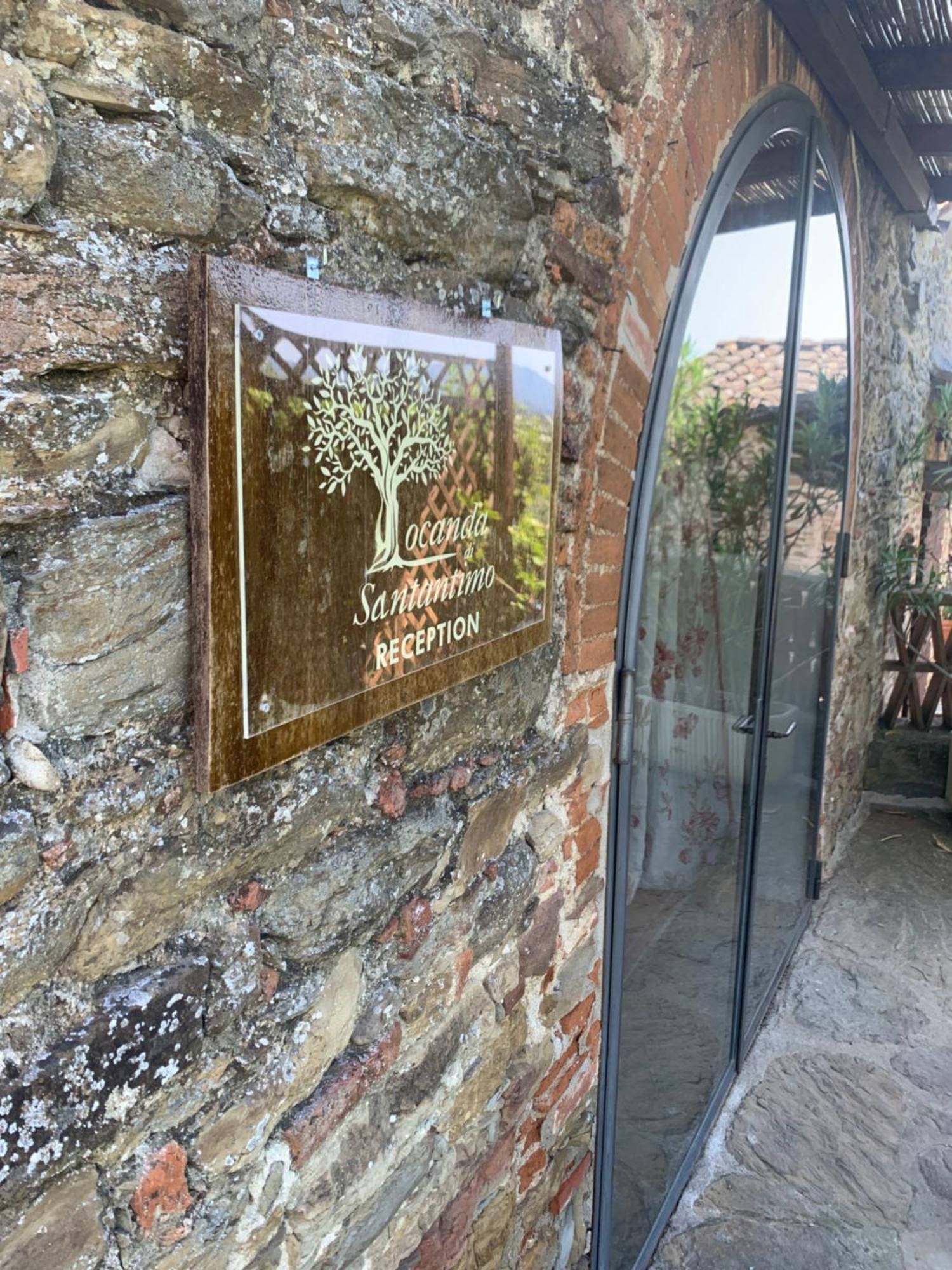 Locanda Di Santantimo Bed & Breakfast Chiassa Superiore Bagian luar foto