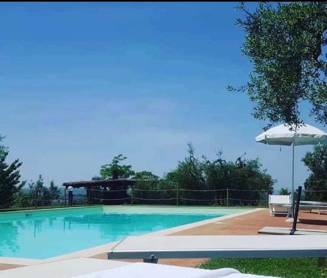 Locanda Di Santantimo Bed & Breakfast Chiassa Superiore Bagian luar foto